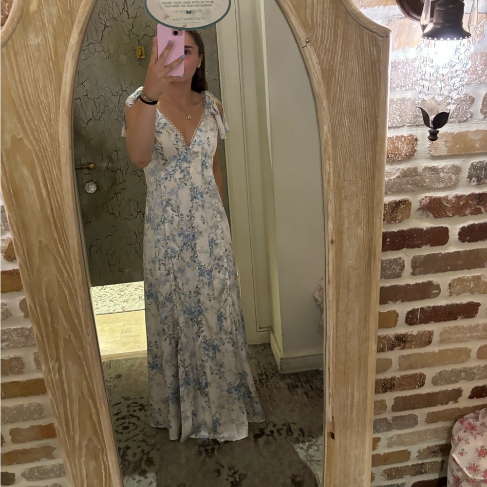 Prom Dress - Picture 3 of 3